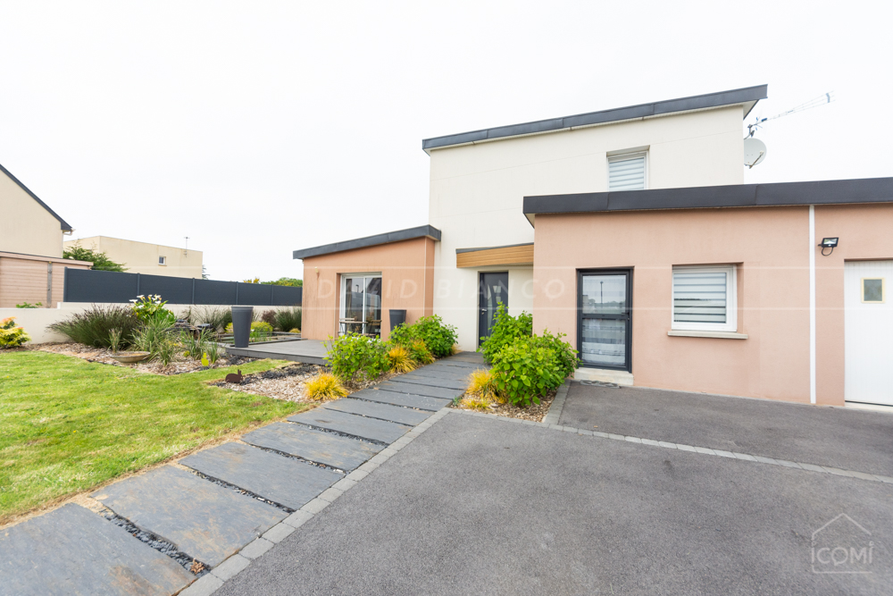 MAISON T6 125M² SUR TERRAIN DE 700M²